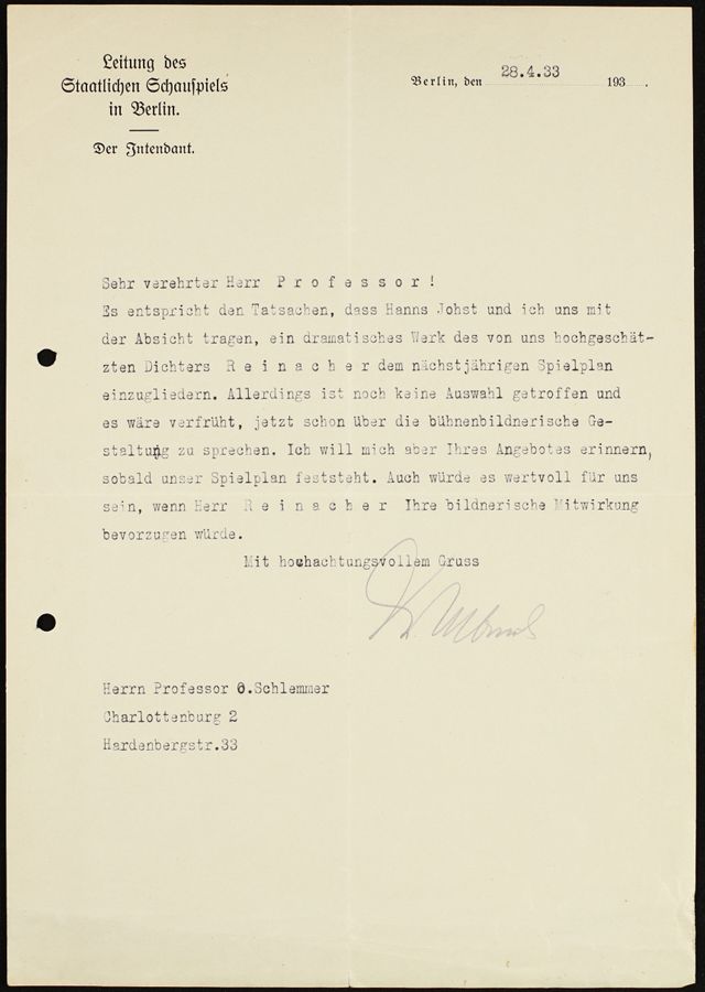 97DB65A584254422A33AC9EAC4B2A62B