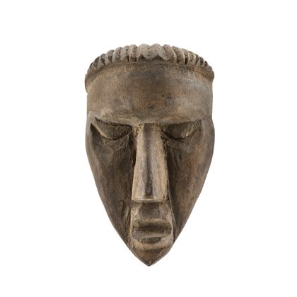 Miniaturmaske aus Holz.